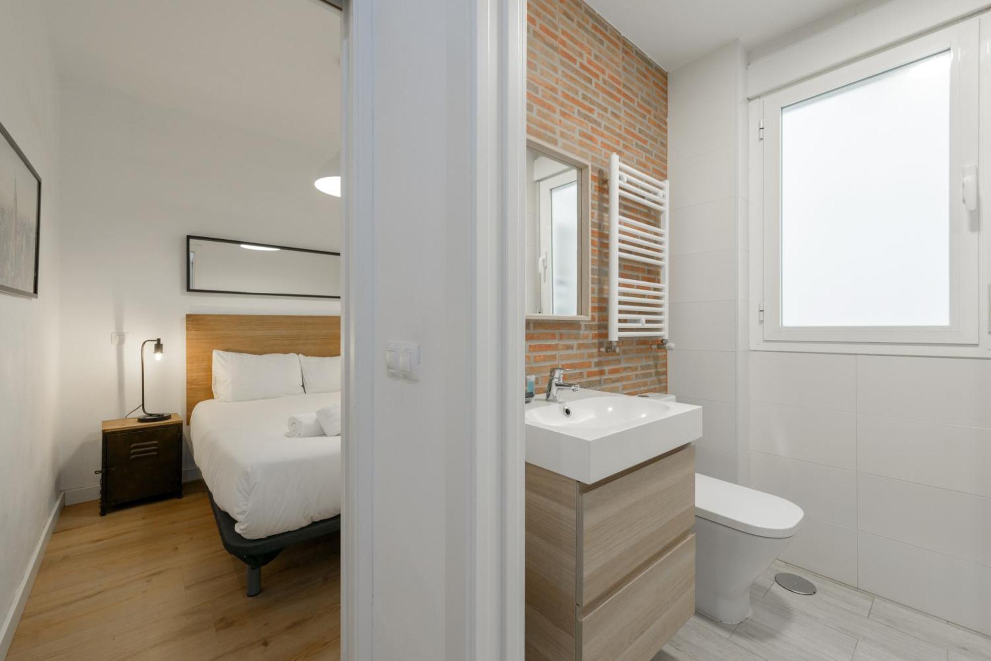 Avila Calle, Precioso Estudio En Santiago Bernabeu-Estrecho En Segundo Piso Sin Ascensor Apartment Madrid Exterior photo