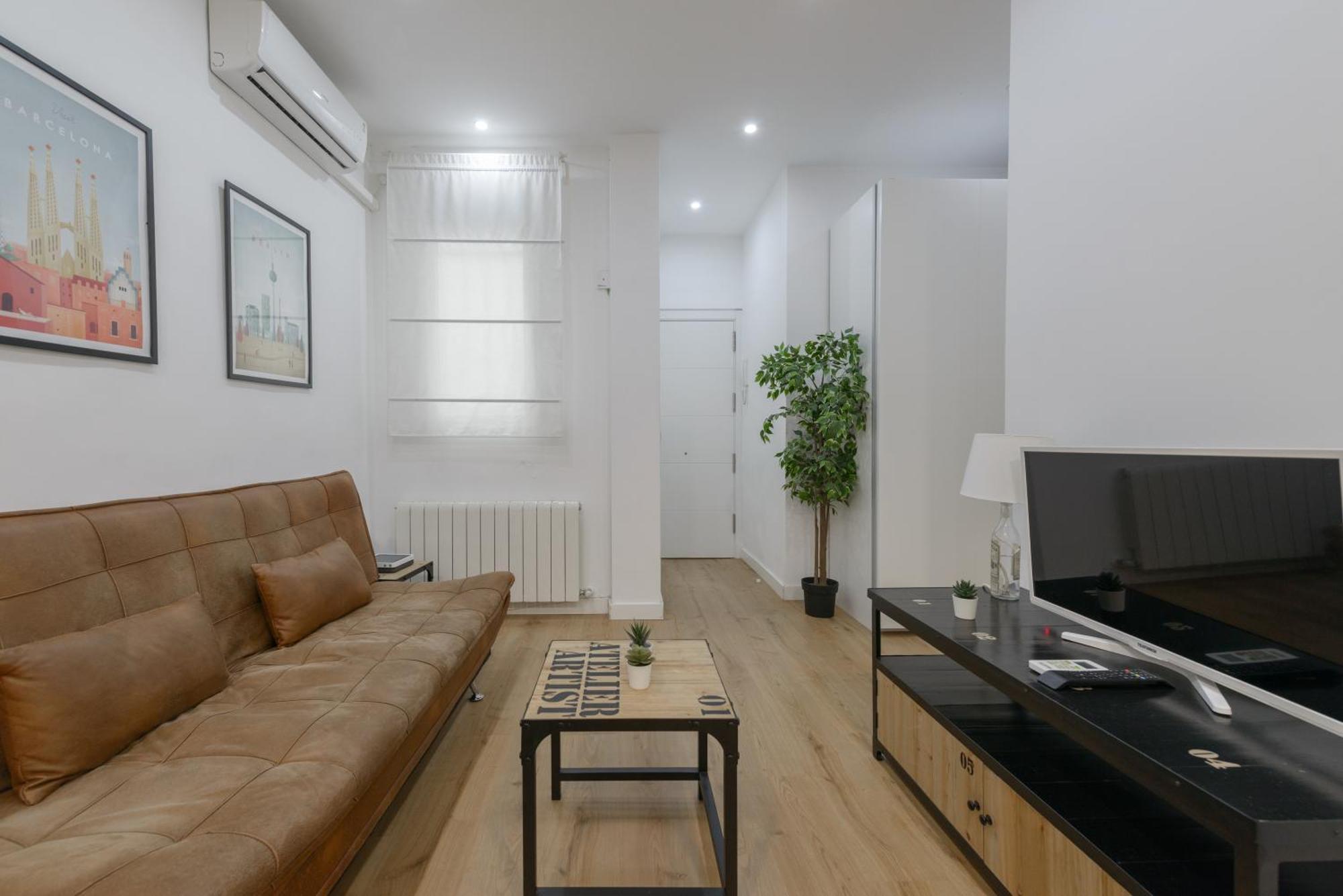 Avila Calle, Precioso Estudio En Santiago Bernabeu-Estrecho En Segundo Piso Sin Ascensor Apartment Madrid Exterior photo